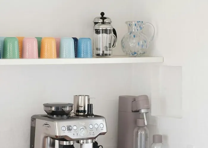 Enjoy Sea Views In Summer House Semesterbostad