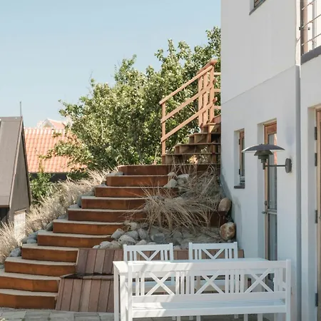 Enjoy Sea Views In Summer House 度假居