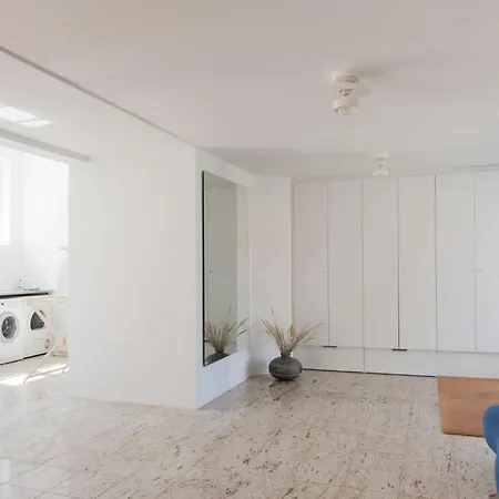 Enjoy Sea Views In Summer House Casa de Férias